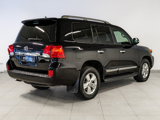 фото Toyota Land Cruiser 200 2014