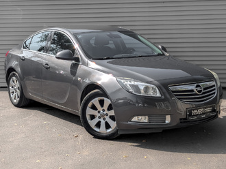 фото Opel Insignia 2011