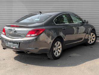 фото Opel Insignia 2011