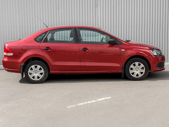 фото Volkswagen Polo Sedan 2012