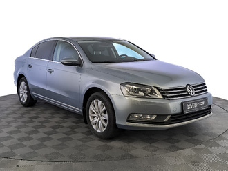 фото Volkswagen Passat B7 2012