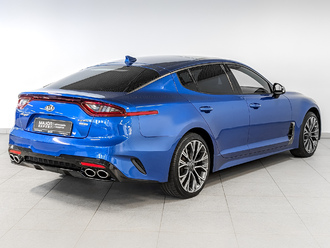 фото Kia Stinger I 2019