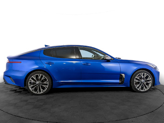 фото Kia Stinger I 2019