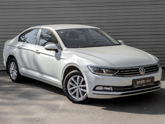 фото Volkswagen Passat B8 2015