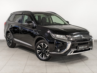 фото Mitsubishi Outlander III 2021