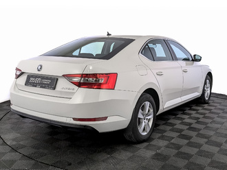 фото Skoda Superb III 2019