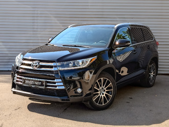 фото Toyota Highlander III 2018