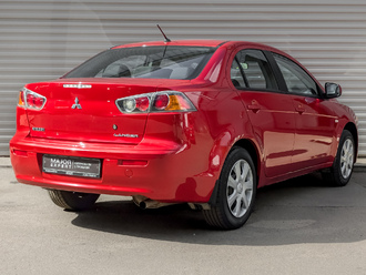 фото Mitsubishi Lancer X 2014