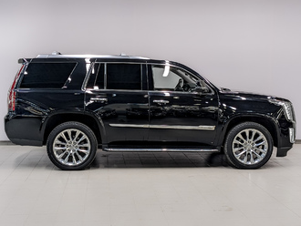 фото Cadillac Escalade IV (GMT K2XL) 2020