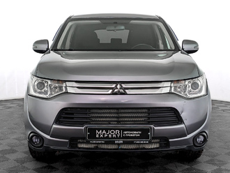 фото Mitsubishi Outlander III 2012