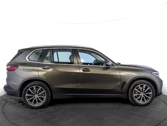 фото BMW X5 (G05) 2021