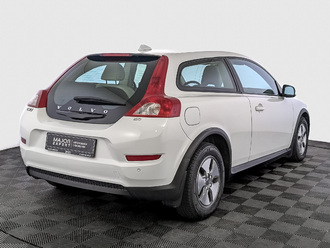 фото Volvo C30 2012