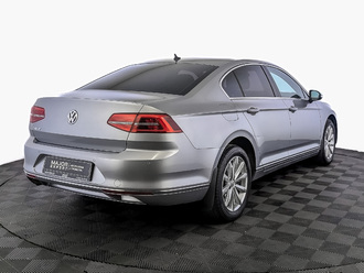 фото Volkswagen Passat B8 2018