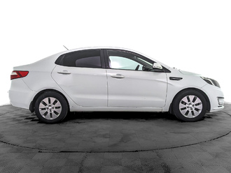 фото Kia Rio III 2012