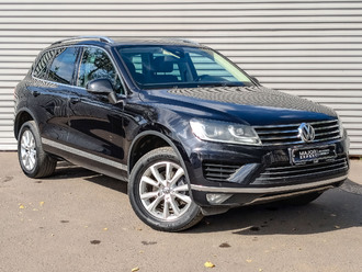 фото Volkswagen Touareg II 2015