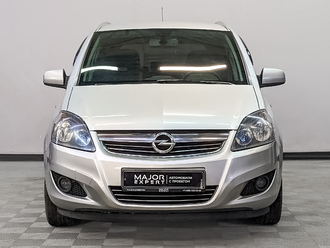 фото Opel Zafira Family B 2013