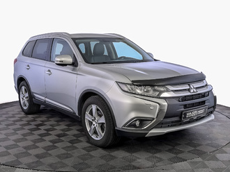 фото Mitsubishi Outlander III 2017