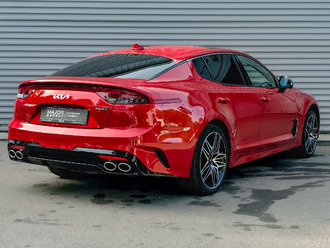 фото Kia Stinger I 2023