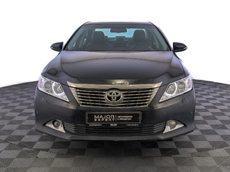 фото Toyota Camry VII 2014