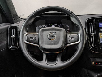 фото Volvo XC40 2019 с пробегом