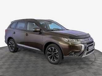 фото Mitsubishi Outlander III 2022