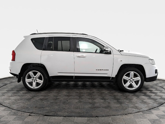 фото Jeep Compass (MK) 2012