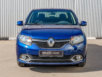 фото Renault Logan II 2017