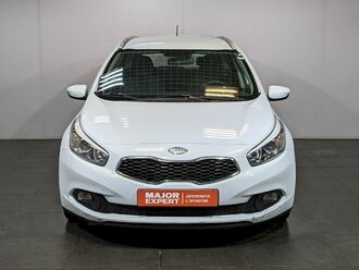 фото Kia Cee`d II 2013