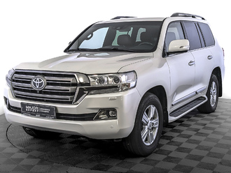 фото Toyota Land Cruiser 200 2016