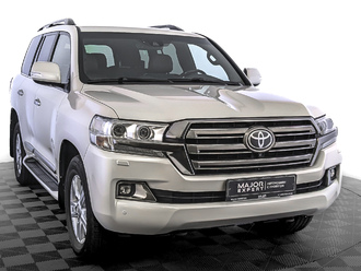 фото Toyota Land Cruiser 200 2016