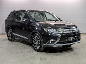 фото Mitsubishi Outlander III 2017