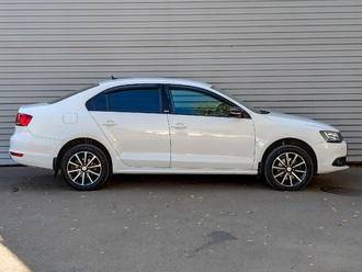 фото Volkswagen Jetta VI 2014