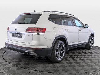 фото Volkswagen Teramont I 2021