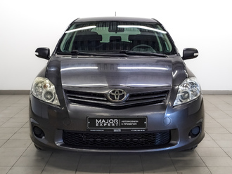 фото Toyota Auris 2012