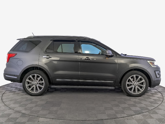 фото Ford Explorer V 2017