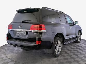 фото Toyota Land Cruiser 200 2019