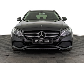 фото Mercedes-Benz C (W/S205) 2018