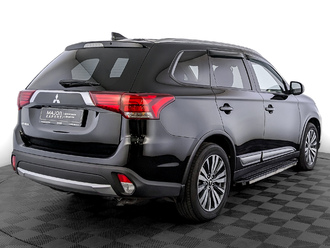 фото Mitsubishi Outlander III 2020