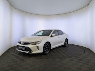 фото Toyota Camry VII 2017