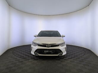 фото Toyota Camry VII 2017