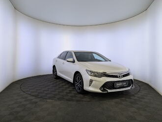 фото Toyota Camry VII 2017