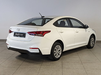 фото Hyundai Solaris II 2019