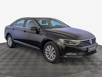 фото Volkswagen Passat B8 2018