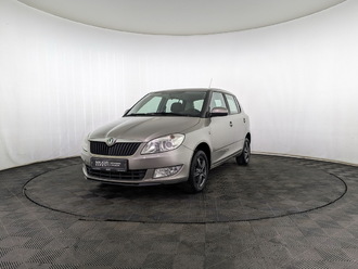 фото Skoda Fabia II 2012