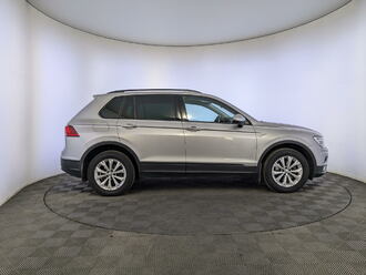 фото Volkswagen Tiguan II 2019