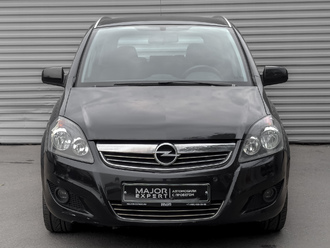 фото Opel Zafira Family B 2012