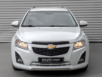 фото Chevrolet Cruze (J300/J305) 2015