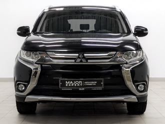 фото Mitsubishi Outlander III 2015