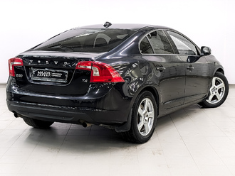 фото Volvo S60 II 2011