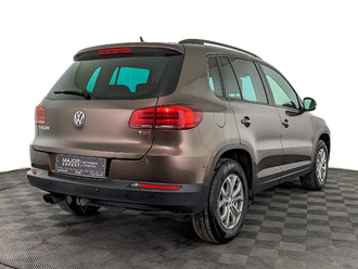 фото Volkswagen Tiguan I 2015